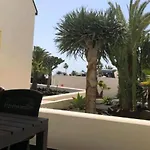 Διαμέρισμα Suri Costa Teguise